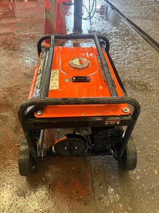 Generador Eléctrico Turbo 2300 2800W