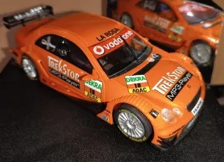 Mercedes La Rosa Scalextric