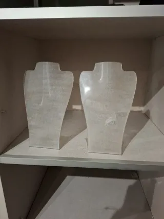 Expositores para collares (2 unidades)