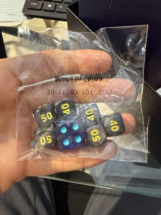 Pokémon TCG: ETB Fuegos Fantasmales (Phant. Forces