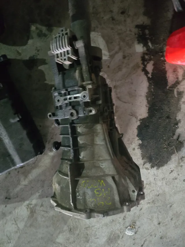 Caja Cambios Manual Mercedes W210 240E