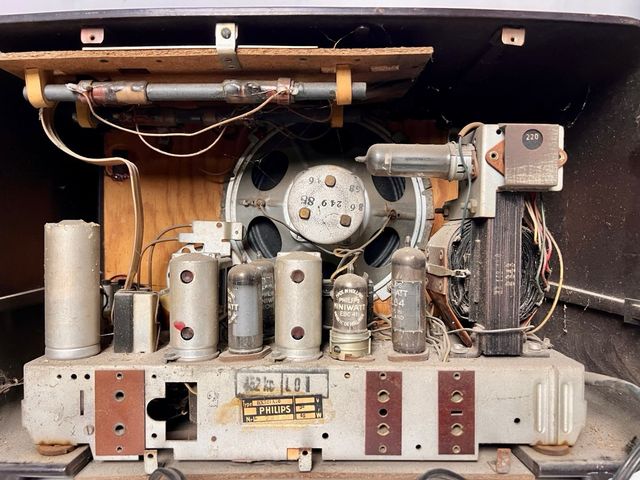Radio Philips Válvulas BX321AI