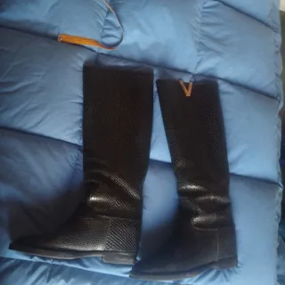 Stivali donna in pelle neri