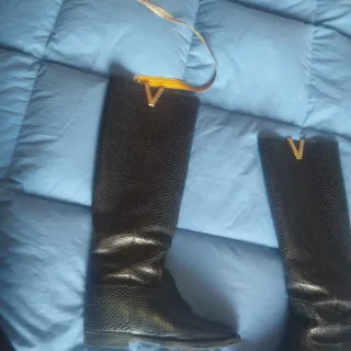 Stivali donna in pelle neri