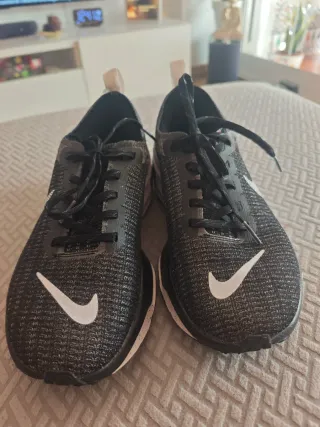 Nike Invincible Run 3 Zapatillas