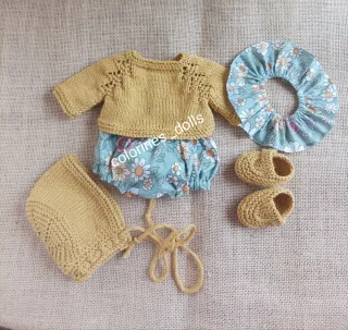 Ropa para muñecos hecha a mano