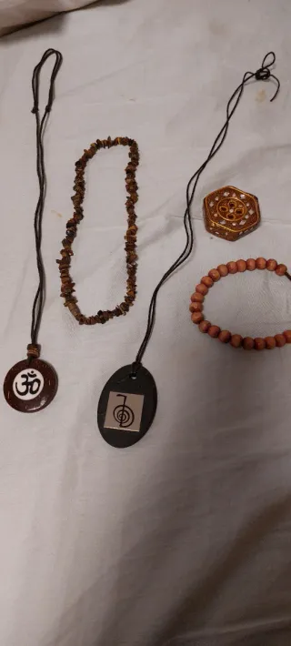 Collar Om Amuletos Buena Suerte todo lote