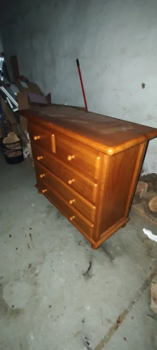 Cómoda television de pino con 6 cajones