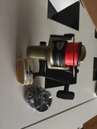 Carrete de pesca Mitchell 666 FG