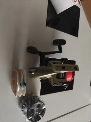 Carrete de pesca Mitchell 666 FG