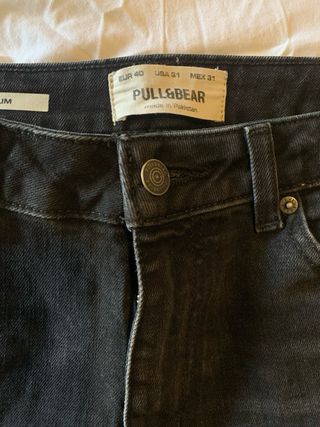 Lote Ropa Talla M-L: 4 Prendas Varias Marcas