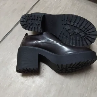 Zapatos Bershka Marrones Plataforma Tacón