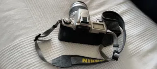 Cámara Réflex Analógica Nikon F65 + Objetivo 28-80