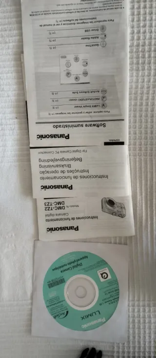 Cámara Réflex Analógica Nikon F65 + Objetivo 28-80