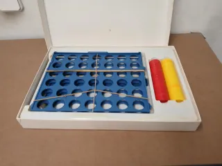 Conecta 4 MB Juego 1982 Nuevo