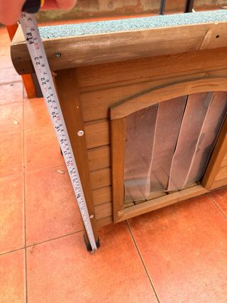 Caseta para perro de madera