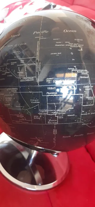 Globo terráqueo decorativo negro Hoy 9.99€