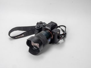 Cámara Mirrorless Sony A7rIV