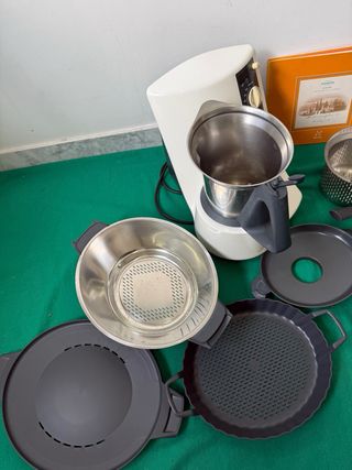 Bimby TM21 completo di tutti gli accessori