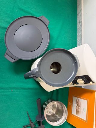 Bimby TM21 completo di tutti gli accessori