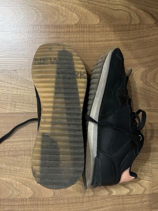 Zapatillas Hoff Negras y Rosas