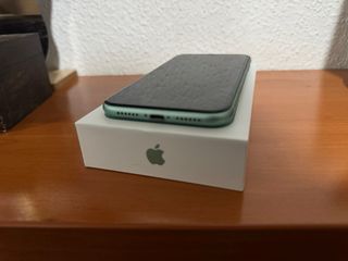 iPhone 11 Verde