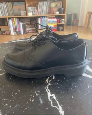 Dr. Martens Zapatos Negros Talla 38