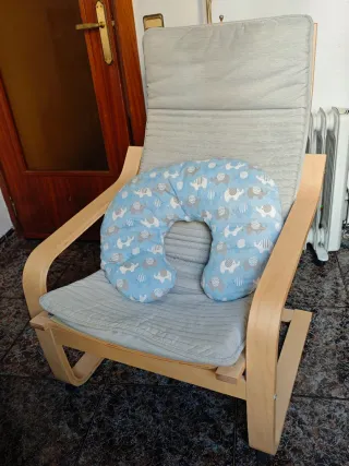 Sillón de lactancia madera y tela