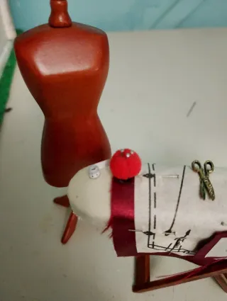 Casa de muñecas: Maniquí y plancha