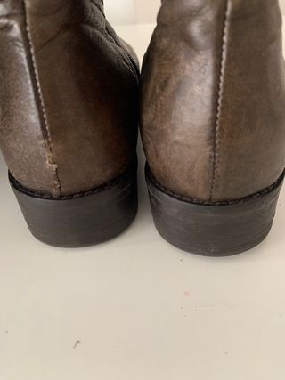 Stivali completamente in pelle verde oliva