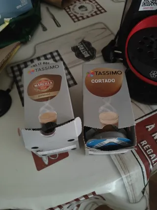 Cafetera Tassimo Bosch + Cápsulas