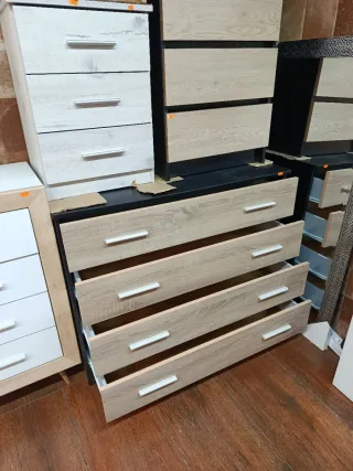 Cómoda 4 cajones cambrai y negro