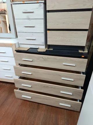 Cómoda 4 cajones cambrai y negro