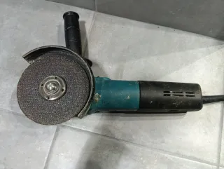 Radial Makita