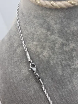 Colgante León Cordón Rizado Acero