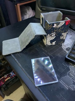Caja para Deck de Cartas Diseño Koi