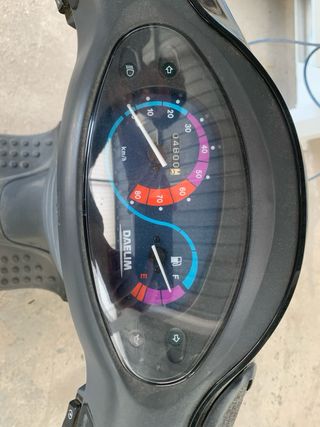 Daelim 50 Message Scooter