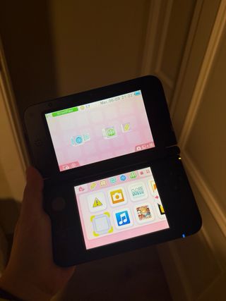 Nintendo Switch OLED y 3DS XL Azul