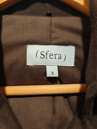 Abrigo marrón Sfera mujer