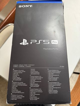 Consola PS5 Pro 2TB + Mando