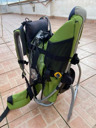 Mochila Portabebés Montaña Verde