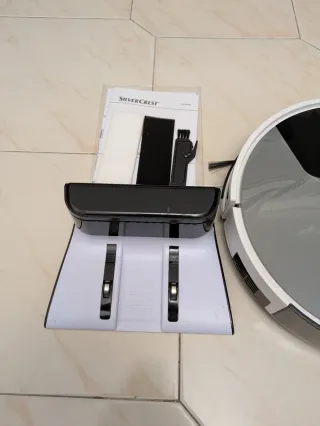 ROBOT ASPIRADOR. PARED VIRTUAL Y APP.