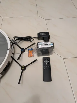 ROBOT ASPIRADOR. PARED VIRTUAL Y APP.