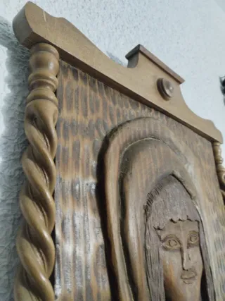 Cuadro tallado madera 76x40.5x3