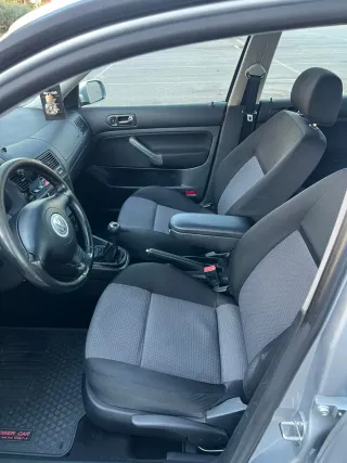 Volkswagen Golf 2002