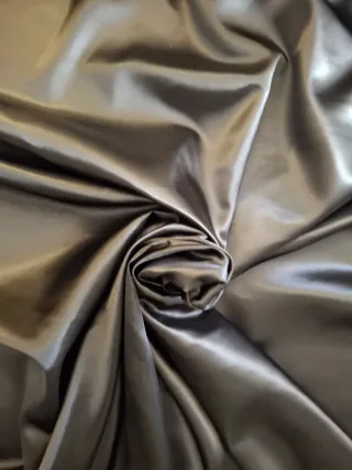 Tela de forro raso negro