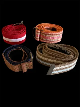Lote de 4 cinturones varios colores A00061