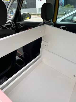 Mueble de baño flotante rosa