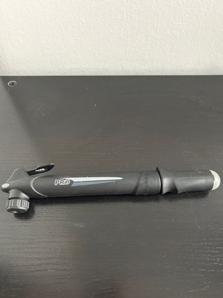 Bomba de bicicleta PRO Compact
