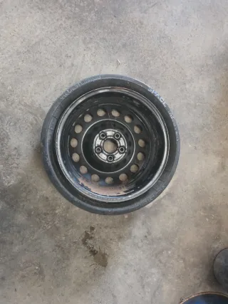 Rueda de repuesto VW Touareg 2004